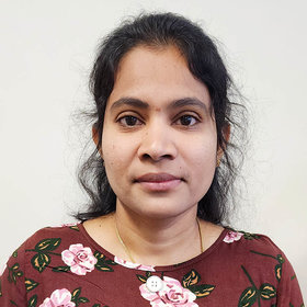 Portrait of Dr Neeraja Logitharan